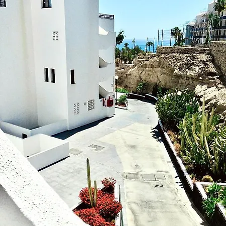 Sunset Bay Club אדחה