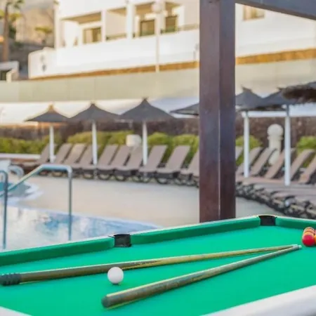 Sunset Bay Club דירה *